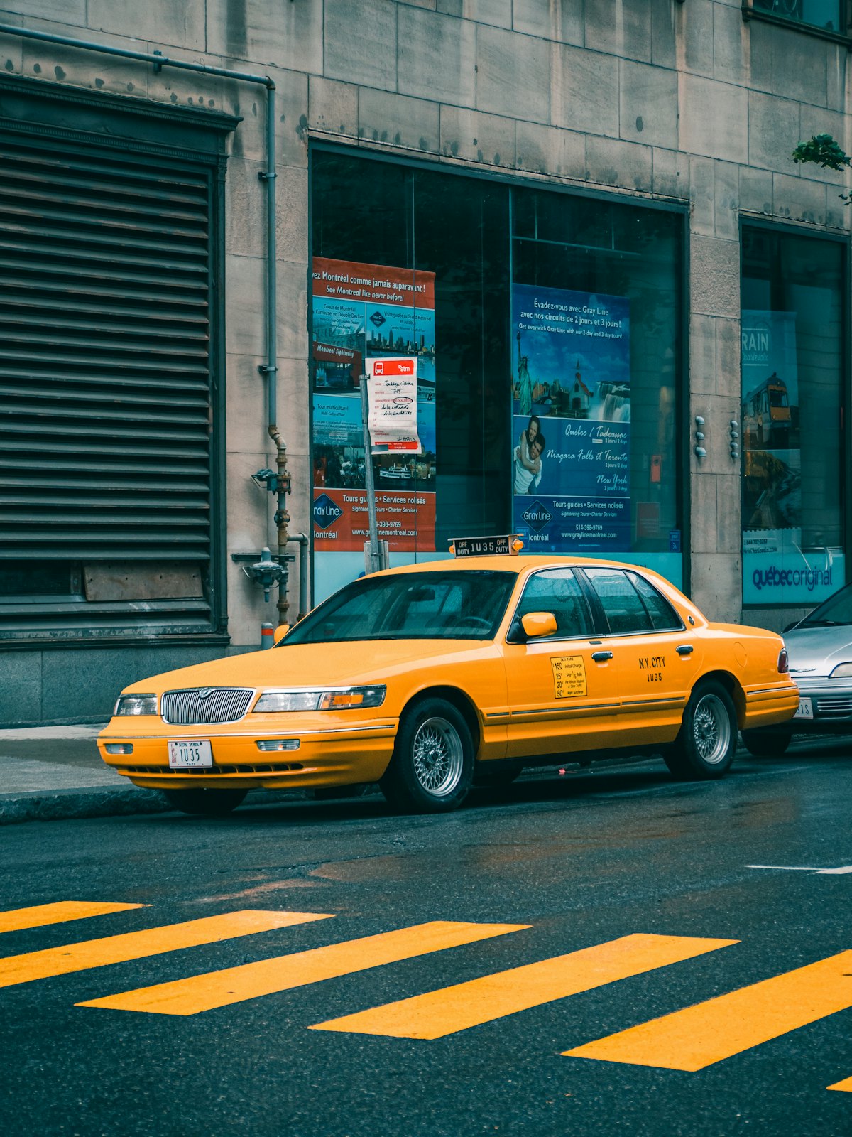 Tributación venta licencia VTC Mallorca: vehículo de alquiler con conductor en la calle